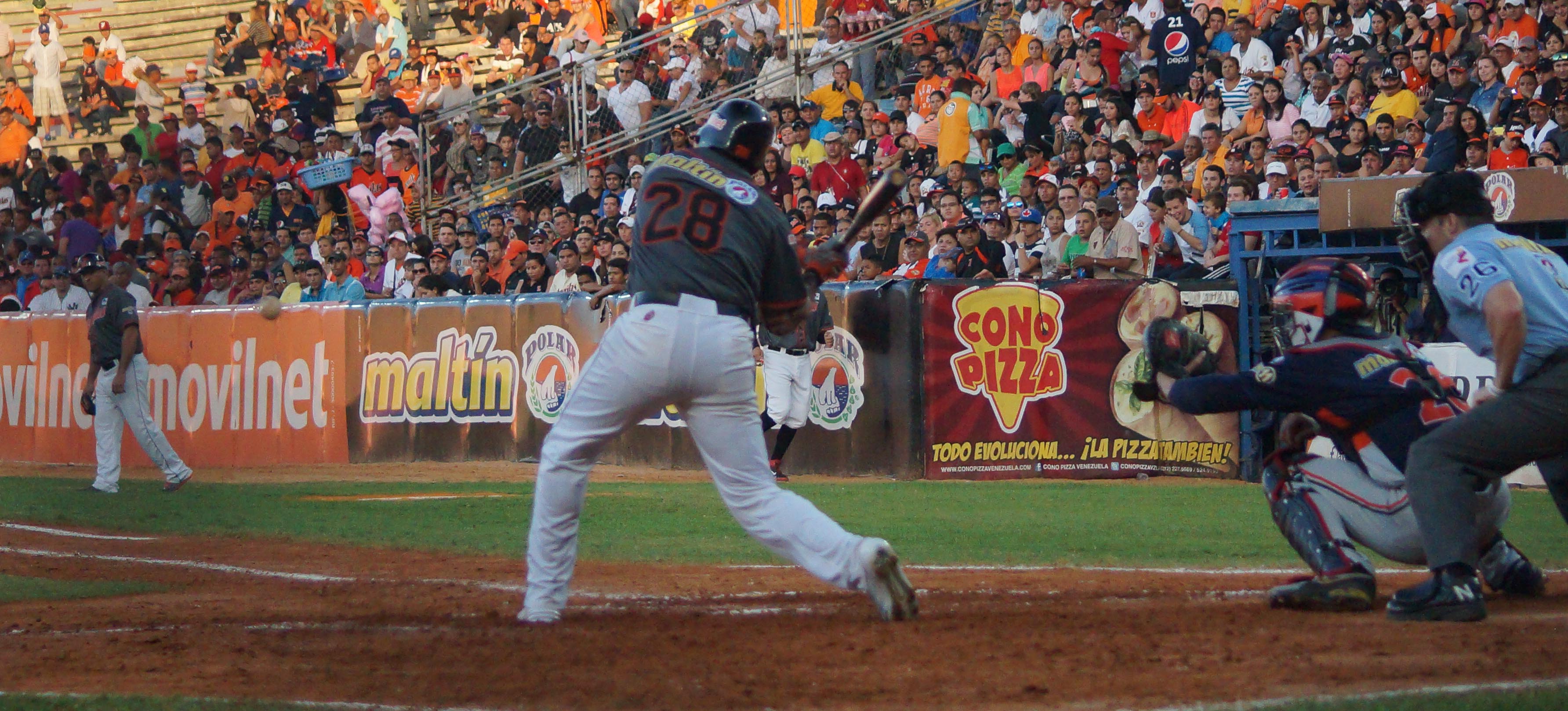 Jose Pirela 10