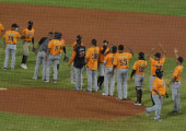 JUEGO COMPLETO Aguilas: 3   Tiburones: 2
